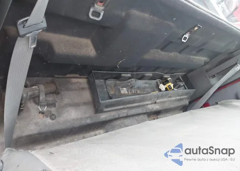 2005 Ford F-250 Xl/Xlt z USA, uszkodzony, nr VIN 1FTNF20525EC97584